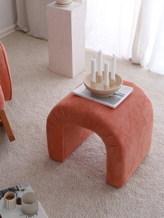 Atelier Del Sofa Puf de Terciopelo Coral